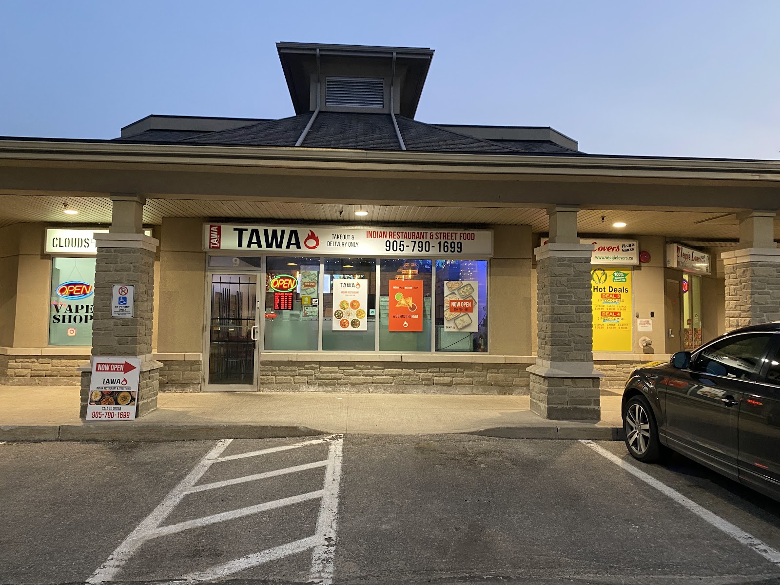 Tawa Kitchen | Best Punjabi restaurant in Brampton