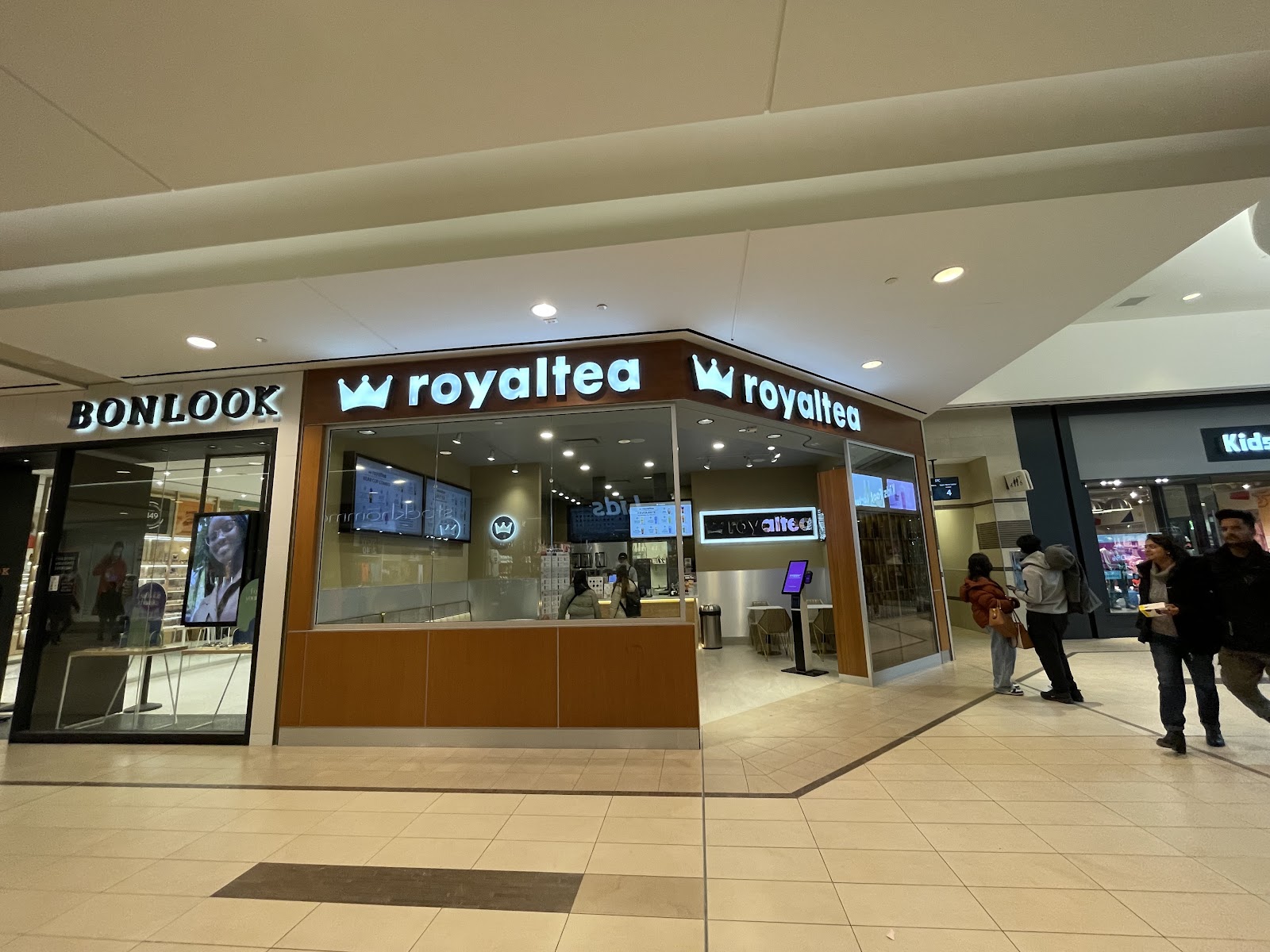 Royaltea STC