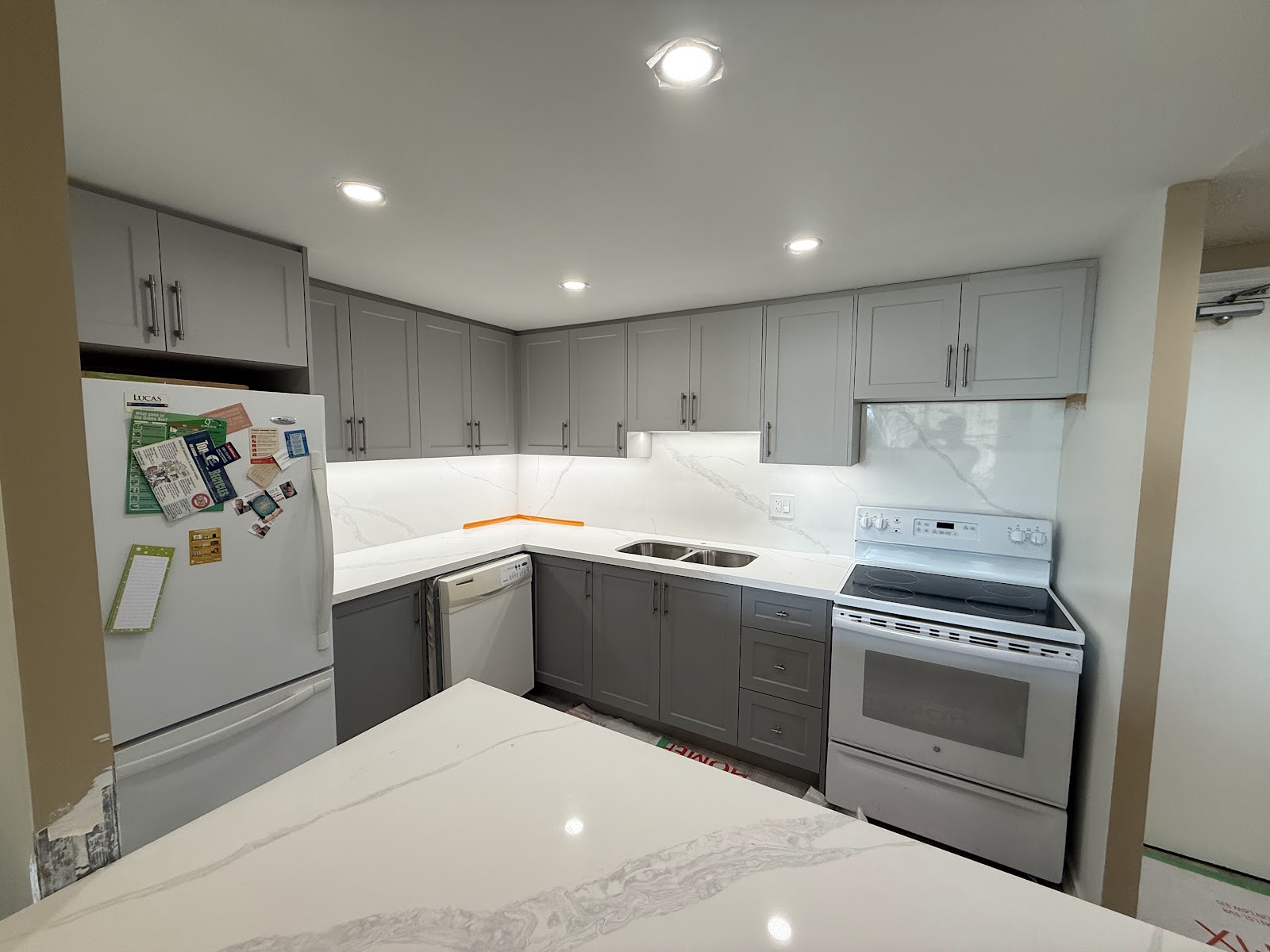 Modern Electrical Contractors INC