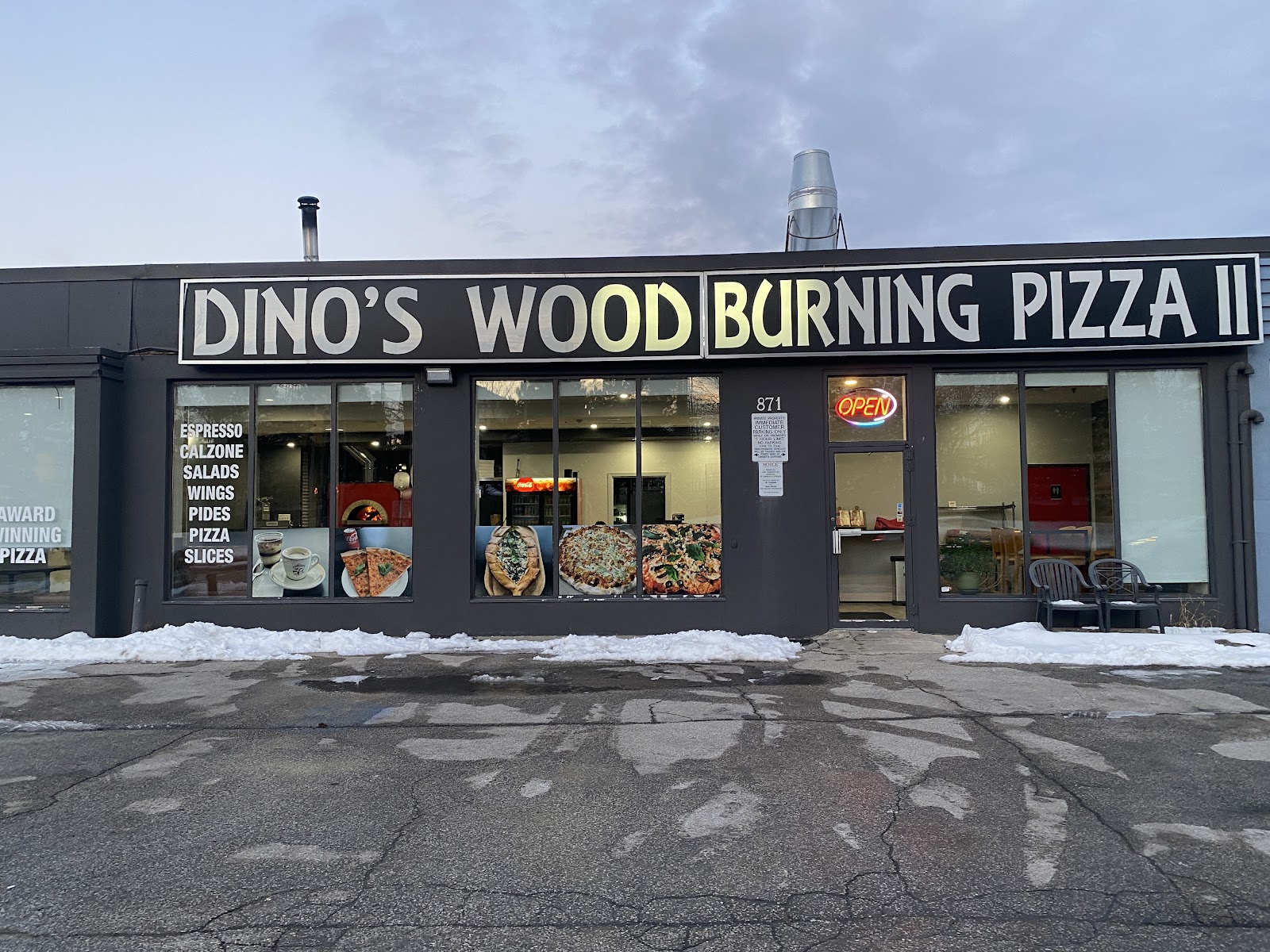 Dinos Wood Burning Pizza Kipling