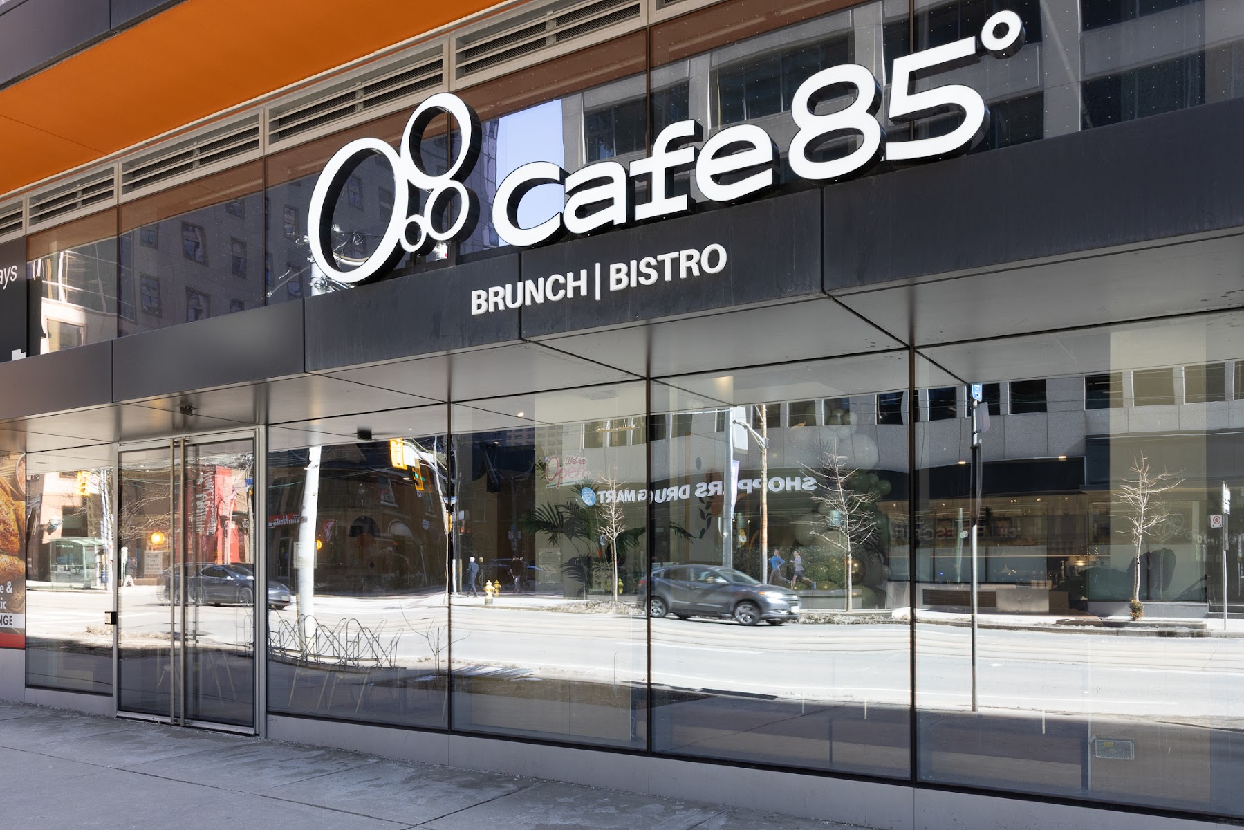 Cafe 85