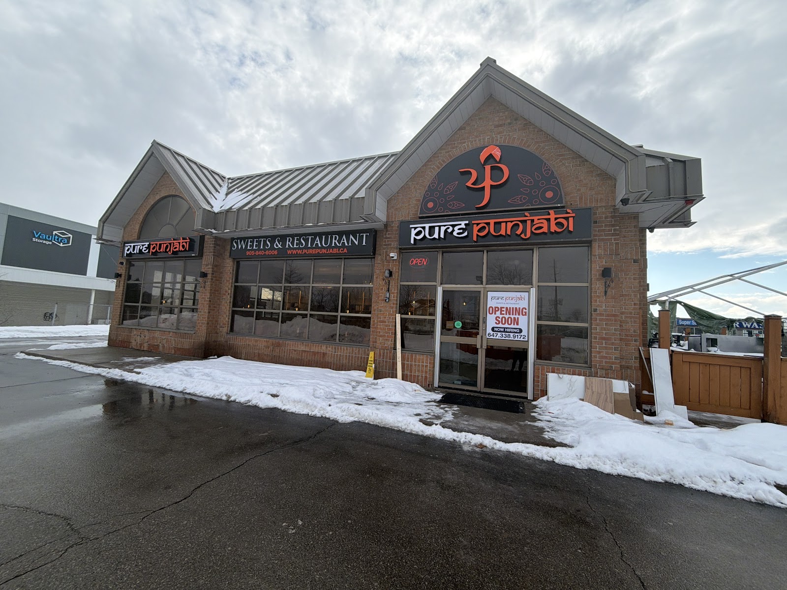 Pure Punjabi Sweets & Restaurant (Brampton Hurontario)