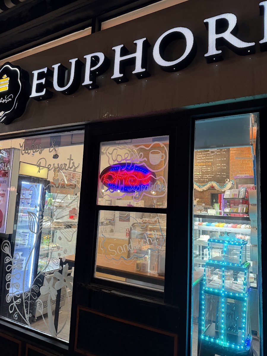 Euphoria Cake & Dessert